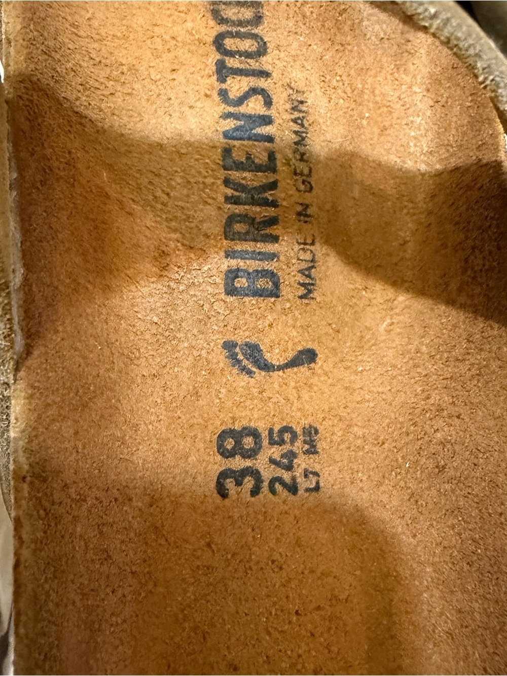 Birkenstock Women's Tan Crisscross Buckle Sandals - Picture 6 of 8
